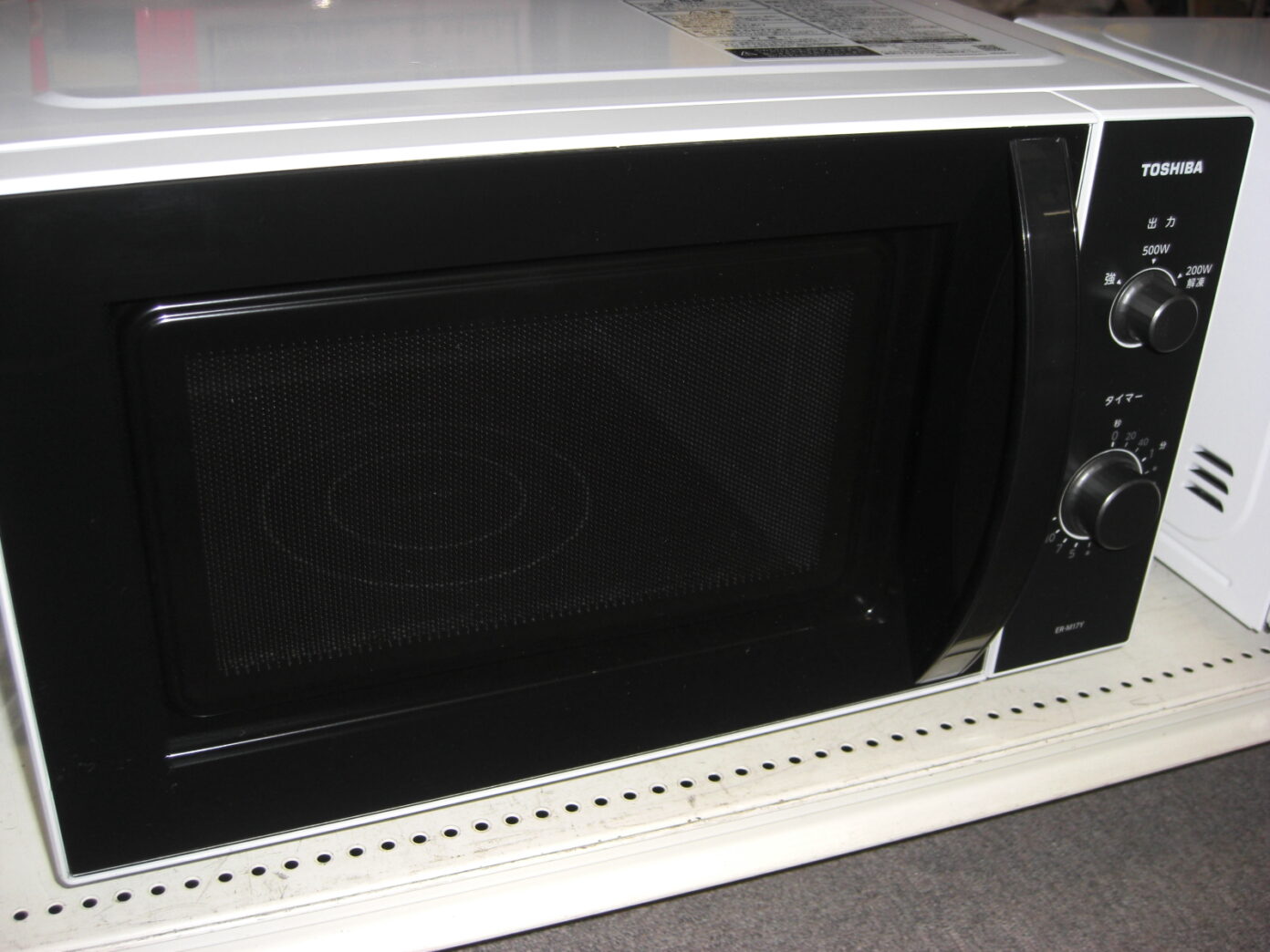（2026.01.05買取）東芝　電子レンジ　2023年製　ER-M17Y