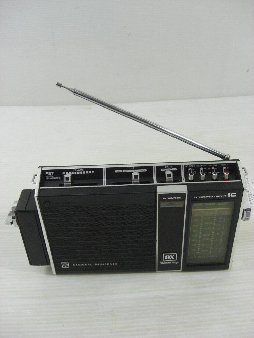 （2026.02.11買取）ナショナル　ワールドボーイラジオ　RF-858D　　